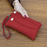 Wristlet Wallet: Organized and Stylish - Julie bags