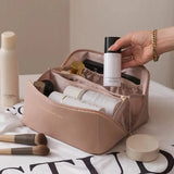 EFFICIENT ELEGANCE: LARGE-CAPACITY WATERPROOF TRAVEL COSMETIC BAG - Julie bags