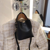 Bolsa Leather Luxury Handbag
