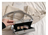 Capture Chic: Custom Camera Shoulder Bag for Fashionable Shutterbugs - Julie bags