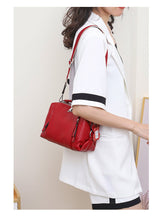Opulent Elegance: Genuine Leather Women's Tote bag - Julie bags