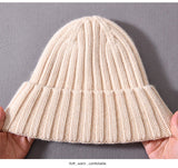 Silk-Lined Cashmere Beanie – Luxury Winter Hat