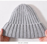 Silk-Lined Cashmere Beanie – Luxury Winter Hat