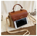 Chic and Timeless: Vintage Straw Beach Bags for Women - Julie bags
