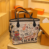 Chic and Playful: Bear Graffiti Tote Bag for Fashion-forward Women - Julie bags