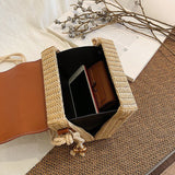 Chic and Timeless: Vintage Straw Beach Bags for Women - Julie bags