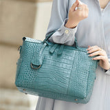 Chic & Timeless Handbags - Julie bags