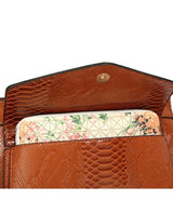 Elegant leather handbag