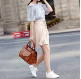 Elegant leather handbag